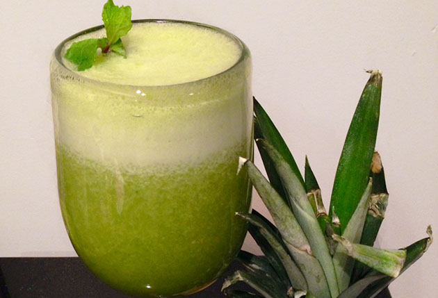 juicing with mint